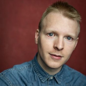 Lee Farrell