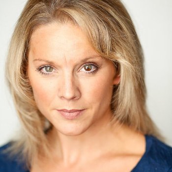 Lorraine Chappell