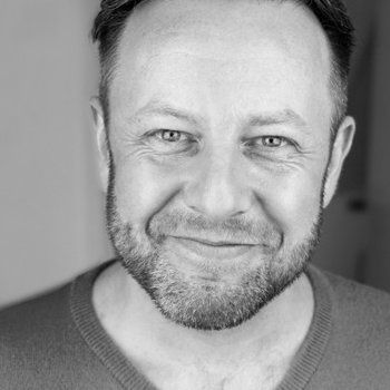 Paul Hutton