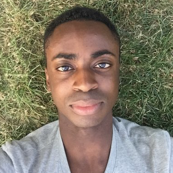 Kwaku Mills
