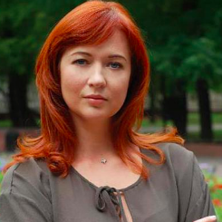 Julia Svezhakova