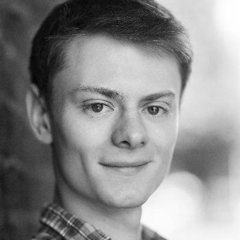 Simon Stallard