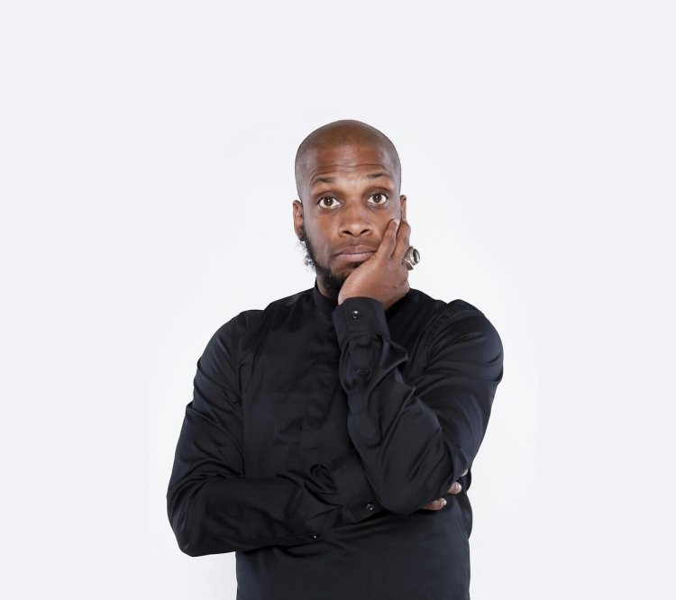 Ali Siddiq is Bigger Than Bars on Stagedoor