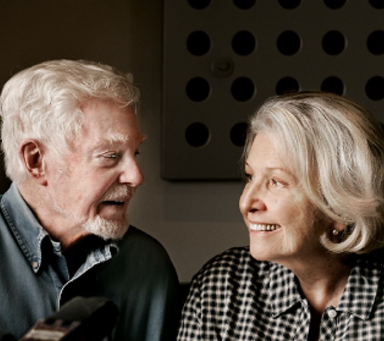Anne Reid Interviews Derek Jacobi on Stagedoor