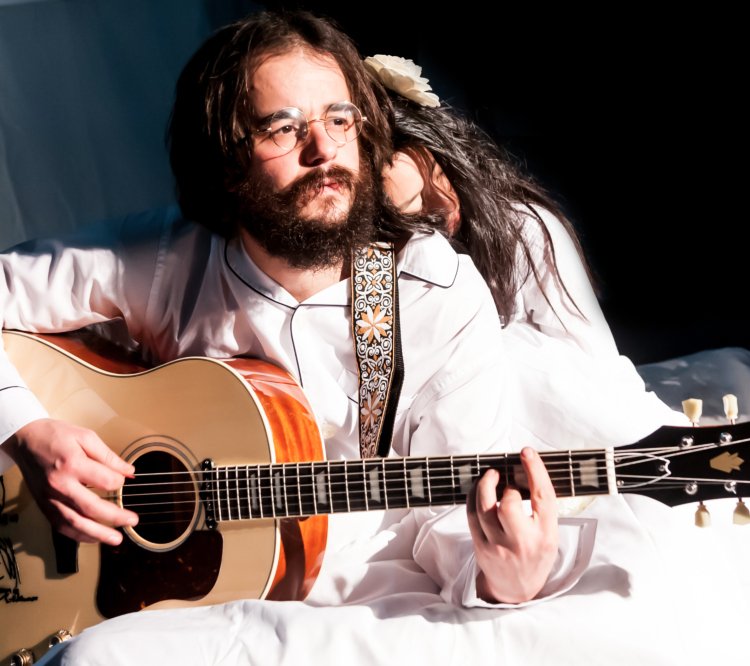 Bed Peace on Stagedoor
