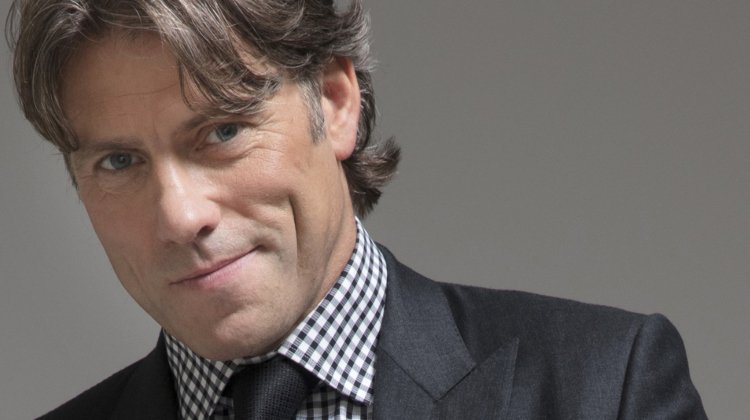 John Bishop - Warm Up on Stagedoor