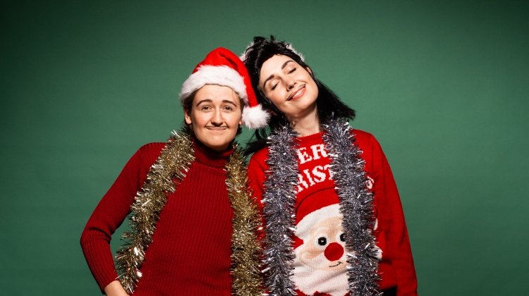 Pecs: Christmas Queer