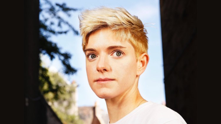 The Mae Martin Experiment