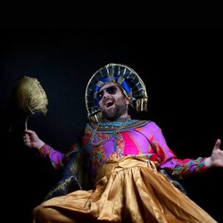 King Tut - A Pyramid Panto